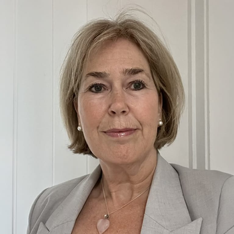 Marit Mayor-Bell (UK)